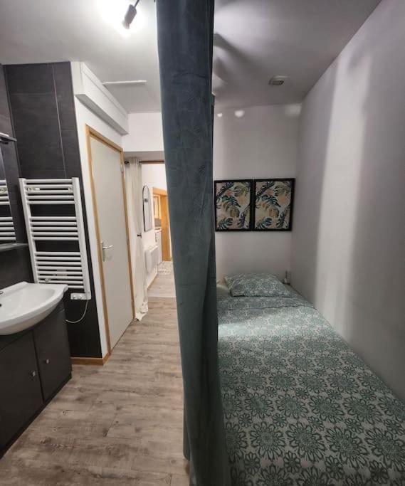 La Petite Loge De L'Ile Apartamento Nantes Exterior foto